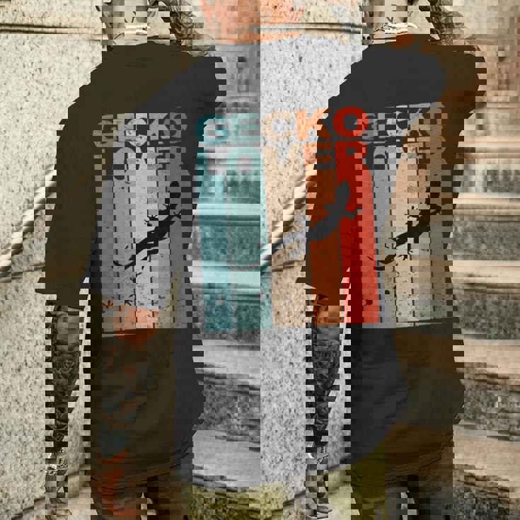 ヤモリの恋人 トカゲ 爬虫類 サラマンダー ペット メンズTシャツ バックプリント 彼への贈り物