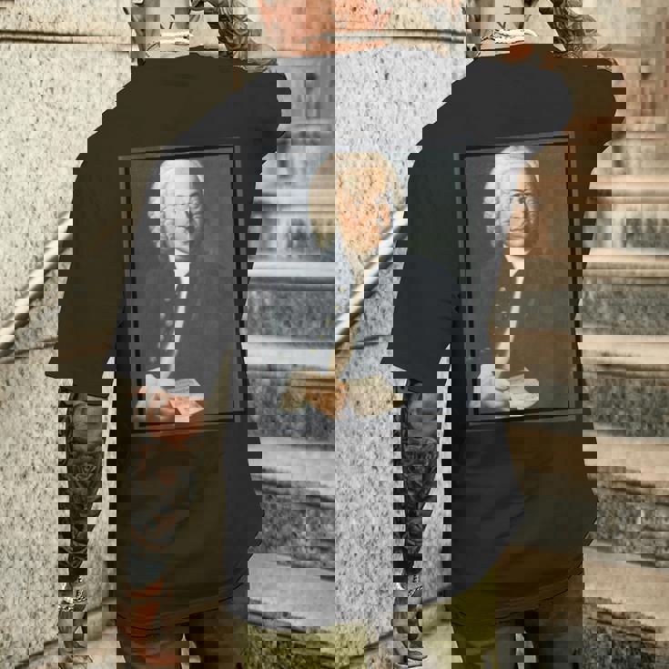 ヨハン・セバスチャン・バッハの絵画の肖像画1748 メンズTシャツ バックプリント 彼への贈り物