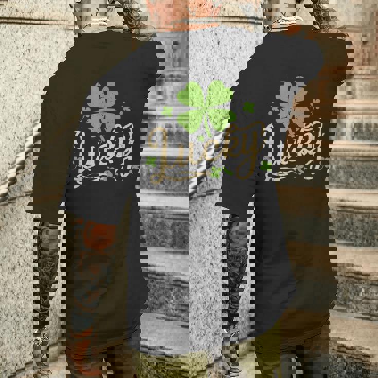 ラッキーシャムロック 四つ葉のクローバー 聖パトリックの日 メンズTシャツ バックプリント 彼への贈り物