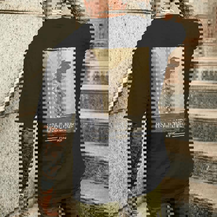 ルーヴル美術館 パリ フランス 翼のある勝利 筆プリント メンズTシャツ バックプリント 彼への贈り物