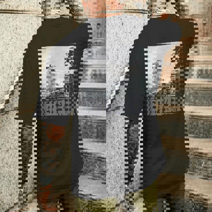 レア ハリネズミ ヒーロー 新聞写真 ハリネズミアート メンズTシャツ バックプリント 彼への贈り物