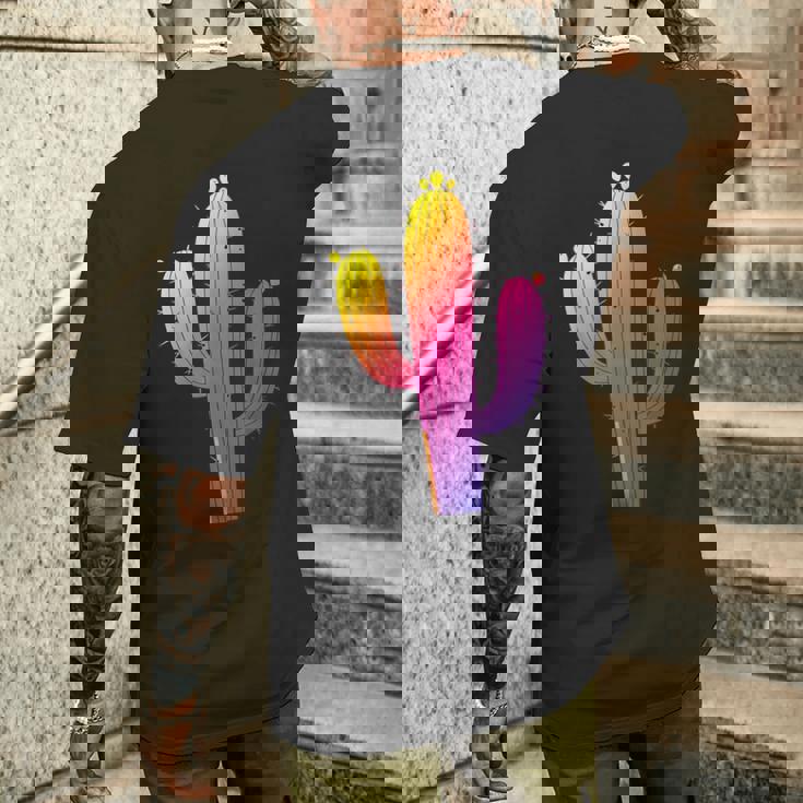 レインボーサボテン 砂漠の夕日と太陽の雰囲気 メンズTシャツ バックプリント 彼への贈り物