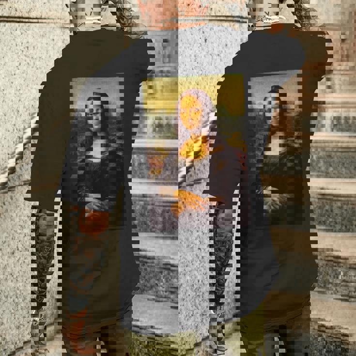 レオナルド・ダ・ヴィンチによるモナ・リザジョコンダ-モナリザ1519 メンズTシャツ バックプリント 彼への贈り物