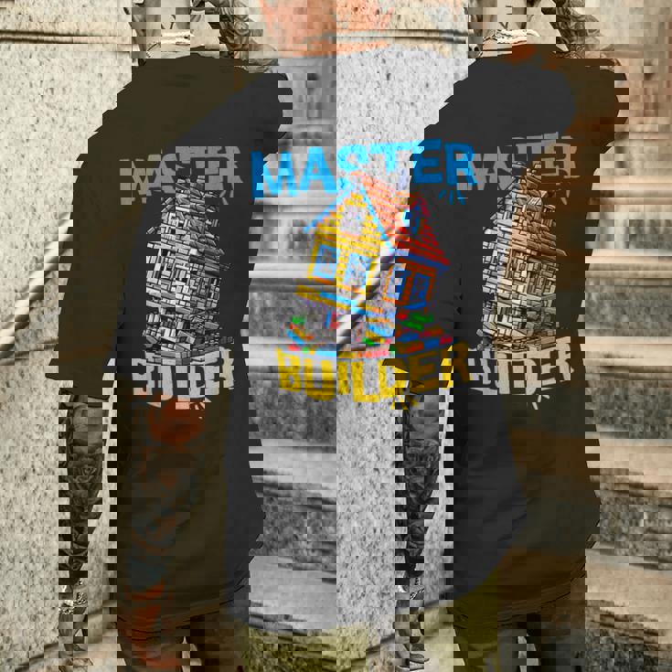 レゴのレンガ造りマスタービルダー面白い曲がった家。 メンズTシャツ バックプリント 彼への贈り物