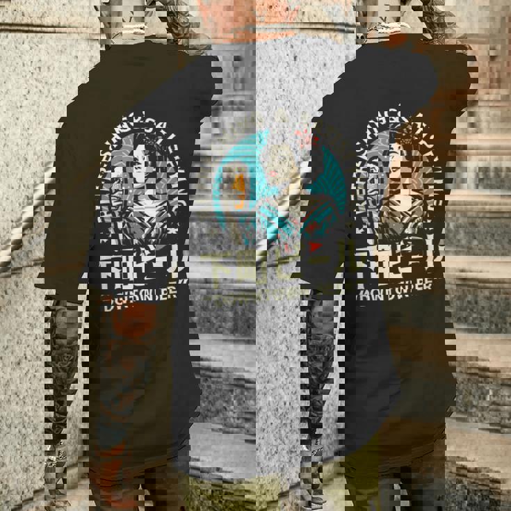 レトロ日本ビール 昭和ヴィンテージ 昭和ガール ダウンタウンビール メンズTシャツ バックプリント 彼への贈り物