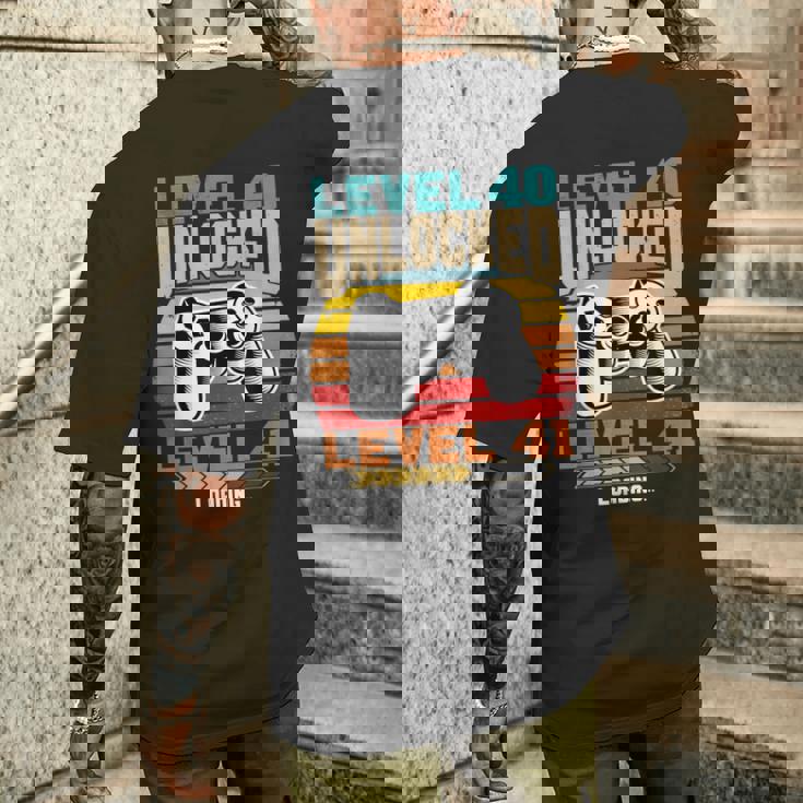 レベル40 アンロック レベル41 ロード中 40歳の誕生日 メンズTシャツ バックプリント 彼への贈り物