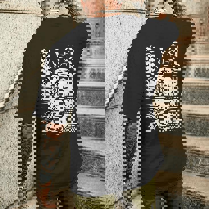 ロカビリー 50年代 ロックンロール ダンスパーティー ソック ホップ ミュージック 60年代 メンズTシャツ バックプリント 彼への贈り物