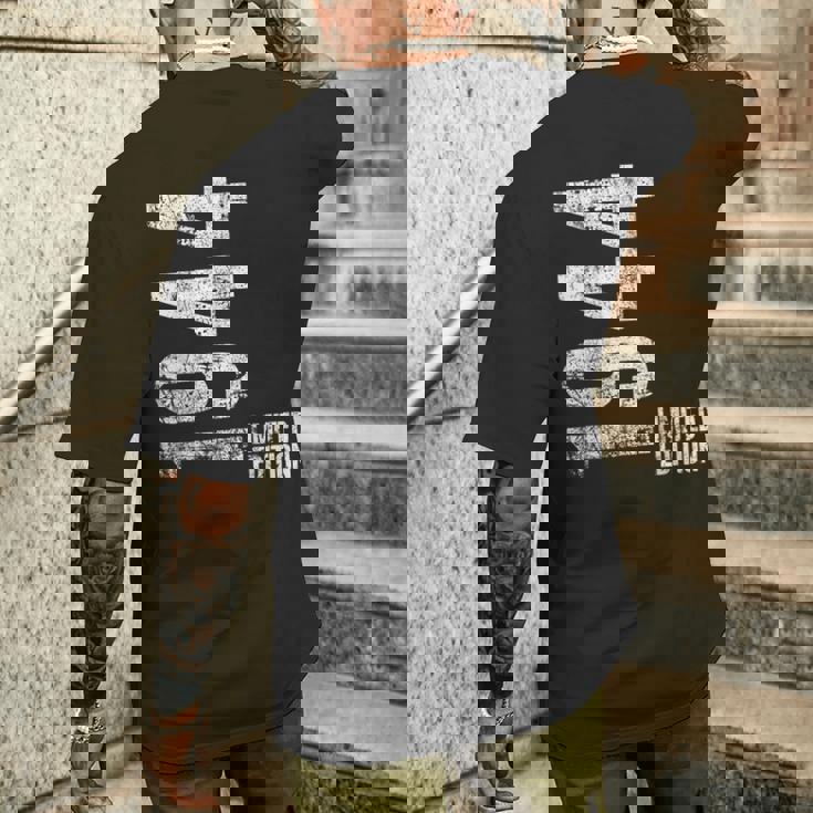 ヴィンテージ 1944 限定版 81歳 81歳の誕生日 メンズTシャツ バックプリント 彼への贈り物