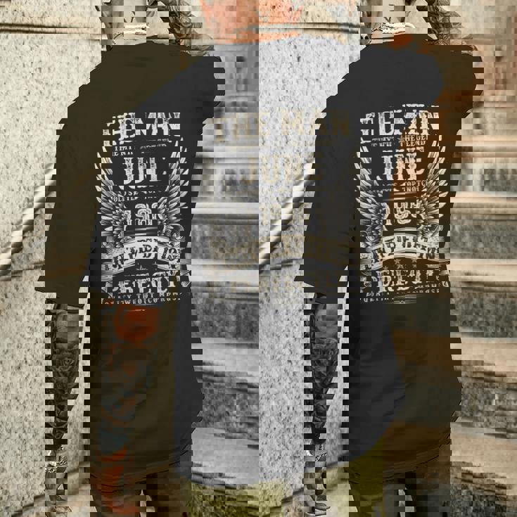 ヴィンテージ 39歳 男性 ギフト 1986年6月 39歳の誕生日 メンズTシャツ バックプリント 彼への贈り物