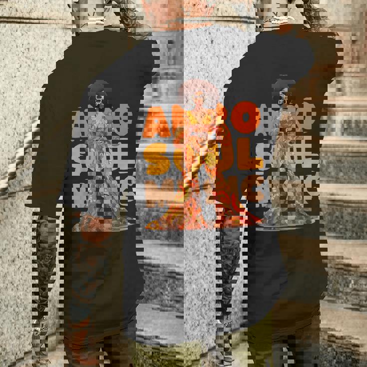 ヴィンテージ アフロ ソウル ミュージック グルービー ブラック クイーン メラニン メンズTシャツ バックプリント 彼への贈り物