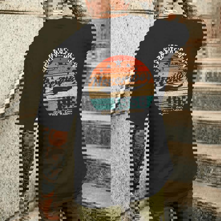 ヴィンテージ66歳の誕生日レジェンドは1958年11月に誕生しました。 メンズTシャツ バックプリント 彼への贈り物