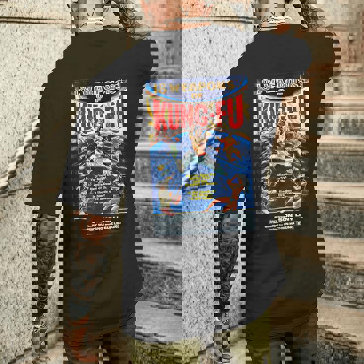 ヴィンテージカンフー格闘技 映画レトロギフト メンズTシャツ バックプリント 彼への贈り物