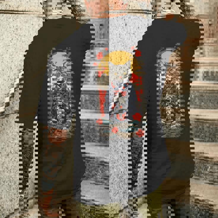 ヴィンテージジャパンの日本酒の猫ポスターデザイン。 メンズTシャツ バックプリント 彼への贈り物