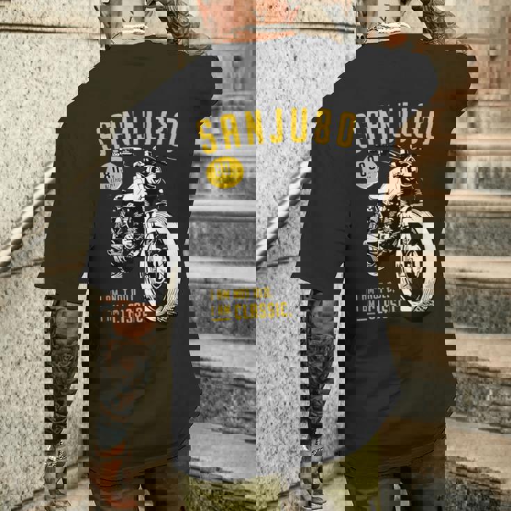 傘寿祝い 車好き 父 男性 おしゃれ クラシックカー 80歳 I'm Not Old I'm Classic メンズTシャツ バックプリント 彼への贈り物