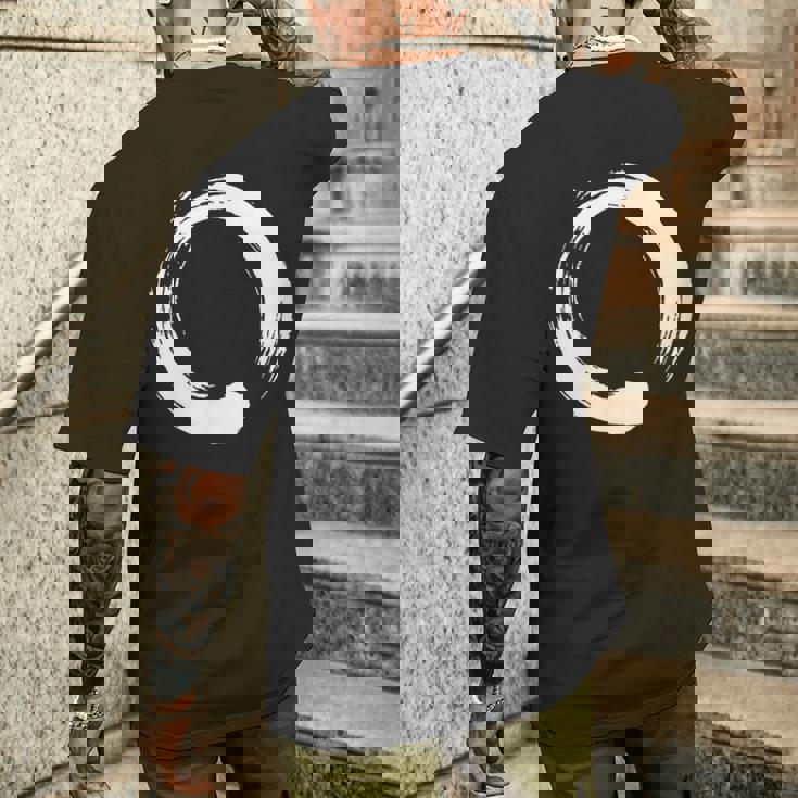 円相、禅、円、シンボル、仏教、仏、瞑想ヨガ メンズTシャツ バックプリント 彼への贈り物