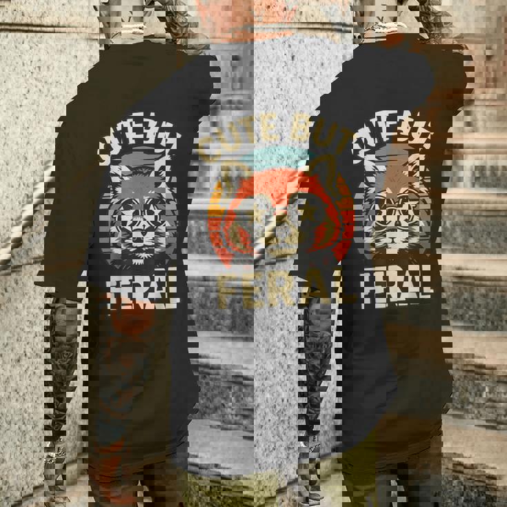 可愛いけどフェラル 面白い レトロ ビンテージ 星 シェード レッサーパンダ メンズTシャツ バックプリント 彼への贈り物