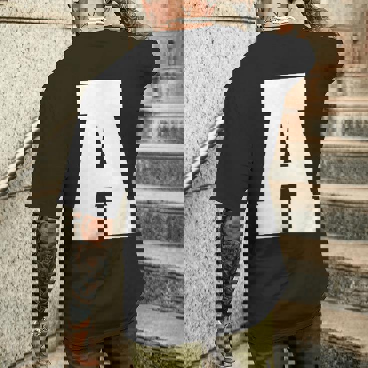 大文字 A アルファベットモノグラム イニシャル メンズTシャツ バックプリント 彼への贈り物