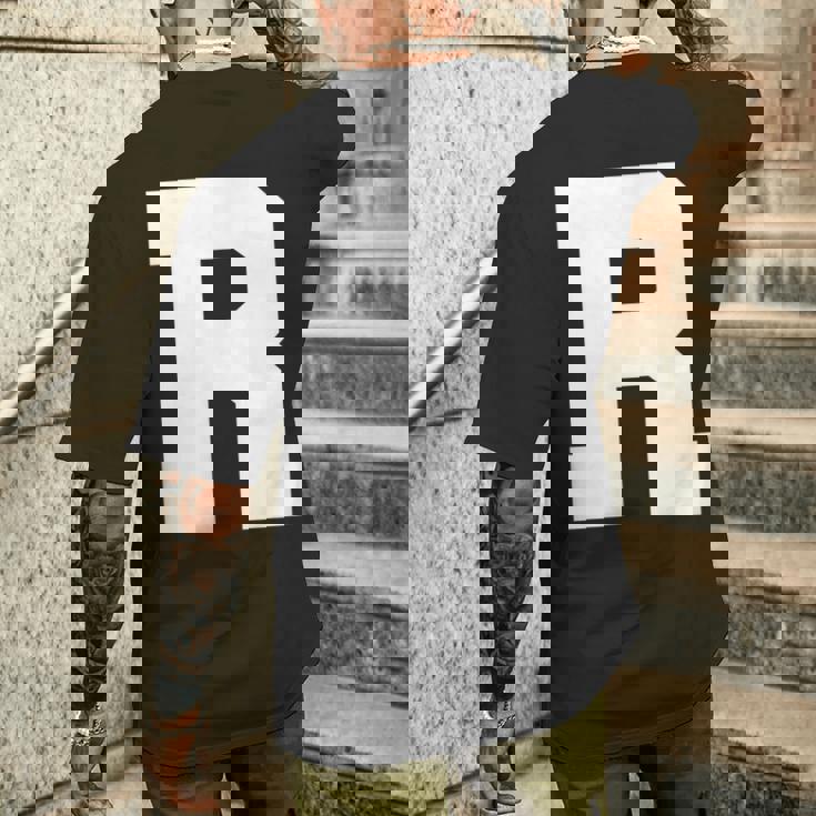 大文字 R アルファベット モノグラム イニシャル メンズTシャツ バックプリント 彼への贈り物