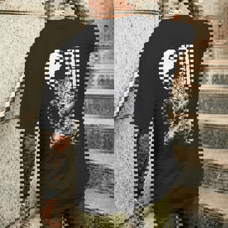 太極拳武術の陰陽を演じるかわいい猫 メンズTシャツ バックプリント 彼への贈り物