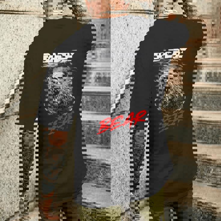 子グマを守る自慢のパパベア メンズTシャツ バックプリント 彼への贈り物