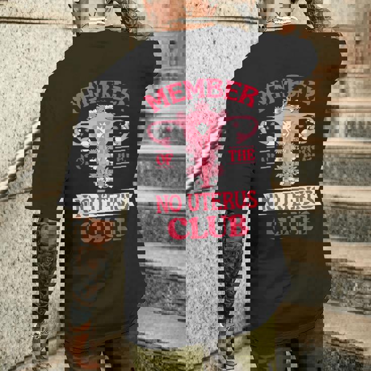 子宮摘出術の生存者 メンズTシャツ バックプリント 彼への贈り物