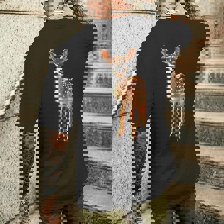 子鹿愛好家のためのロー鹿 ローバック鹿 子鹿 スイート鹿 メンズTシャツ バックプリント 彼への贈り物