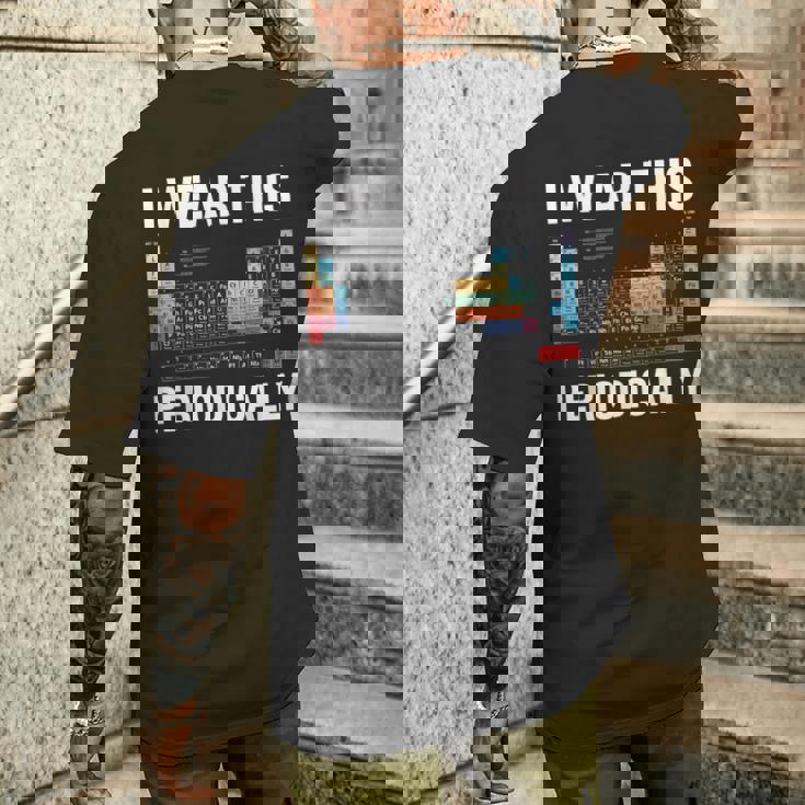 定期的におもしろい 化学 理科 先生 ギフト メンズTシャツ バックプリント 彼への贈り物