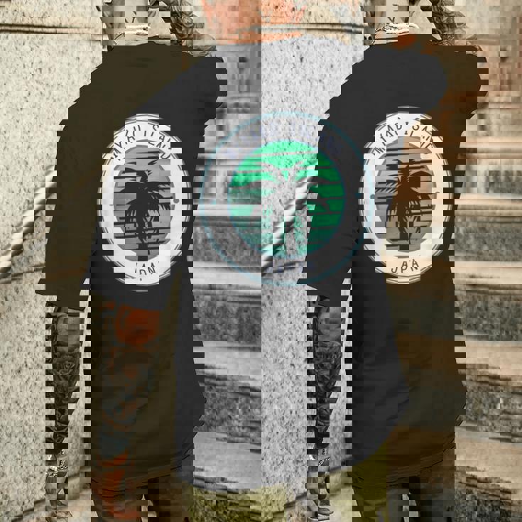 宮古島日本ホリデー旅行休日 メンズTシャツ バックプリント 彼への贈り物