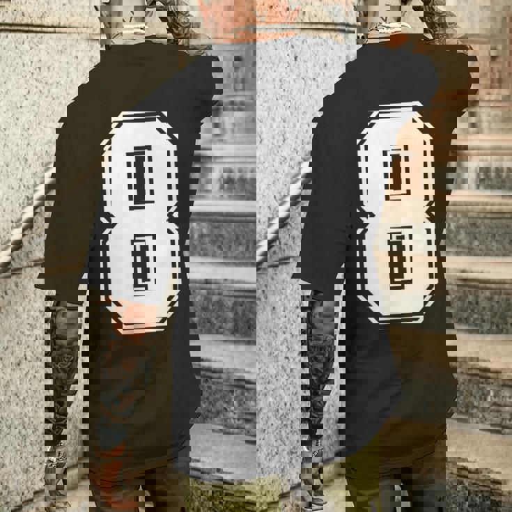 数字 8 スポーツジャージ ラッキーナンバー メンズTシャツ バックプリント 彼への贈り物