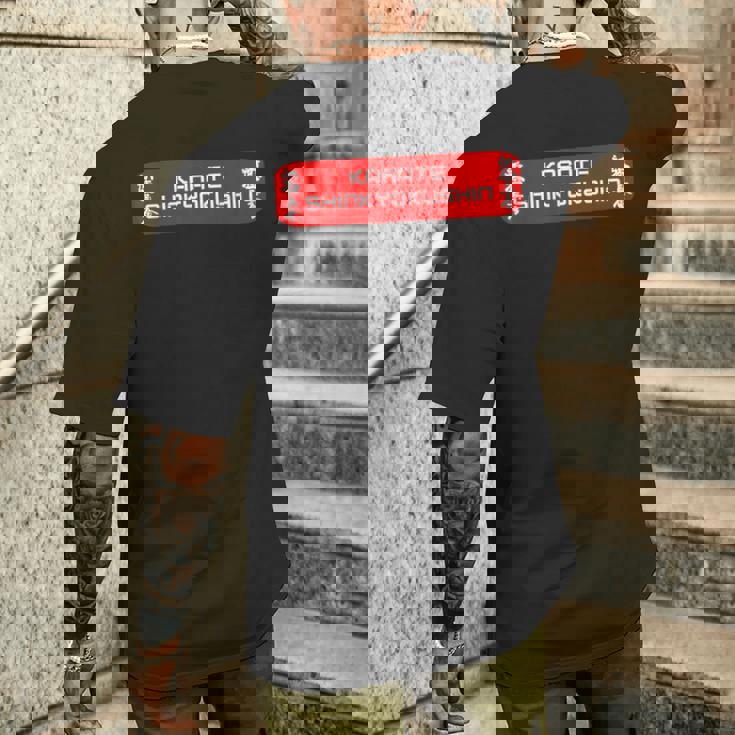 新極真 空手 儀 新教会 トレーニング メンズTシャツ バックプリント 彼への贈り物