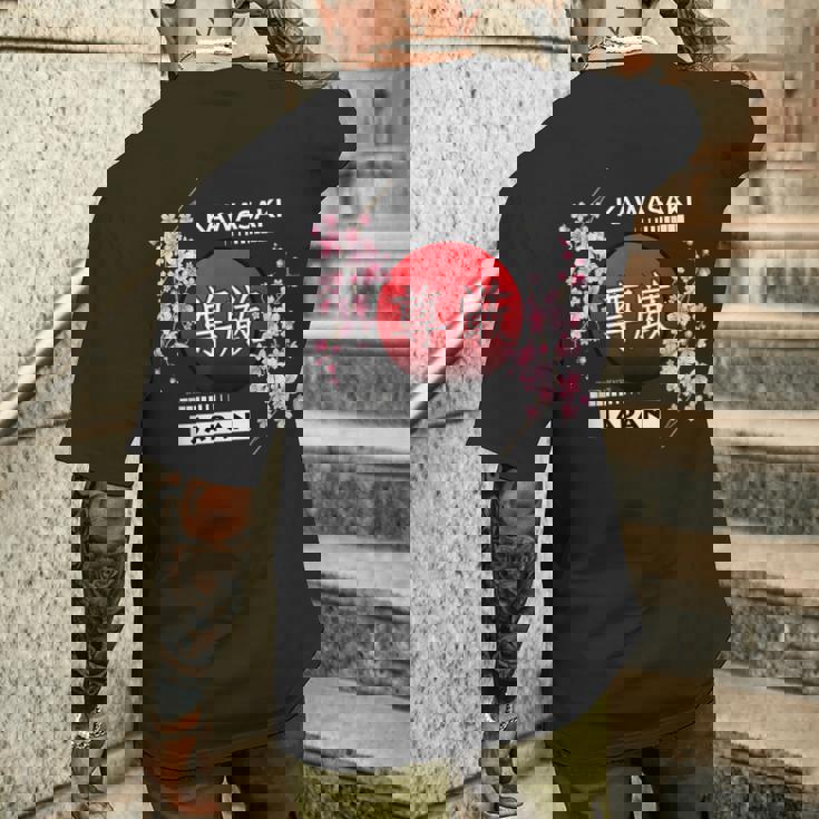 日本の都市の桜桜の花、川崎 メンズTシャツ バックプリント 彼への贈り物