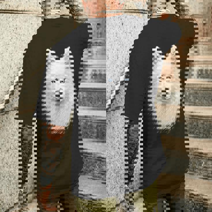 日本スピッツ 犬 モチーフ ペットアート 青い目 日本スピッツ メンズTシャツ バックプリント 彼への贈り物