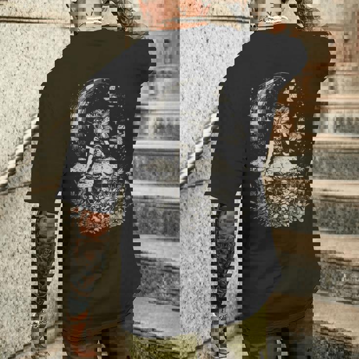 月と星の下のキノコに座る妖精 メンズTシャツ バックプリント 彼への贈り物