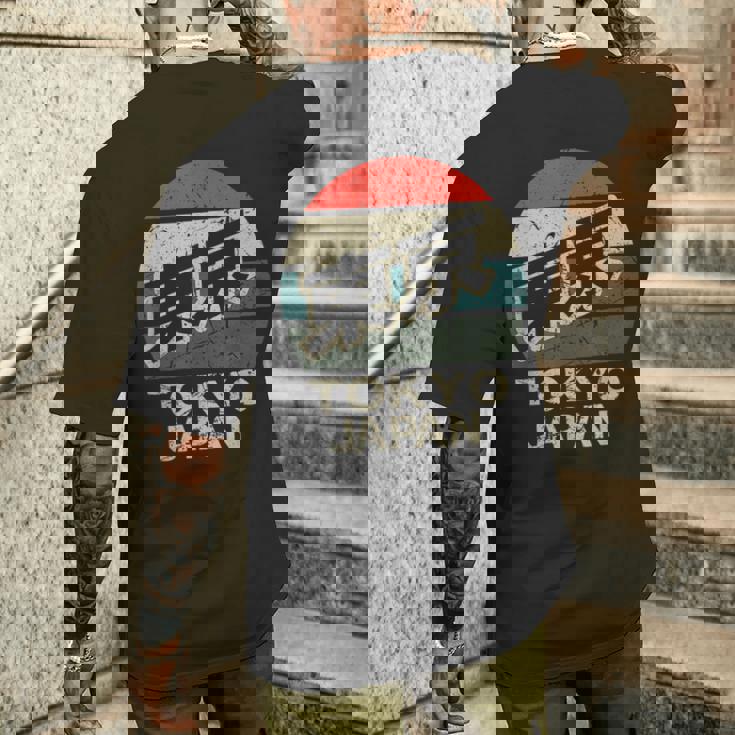 東京ジャパン 漢字 円形 レトロ サンセット メンズTシャツ バックプリント 彼への贈り物