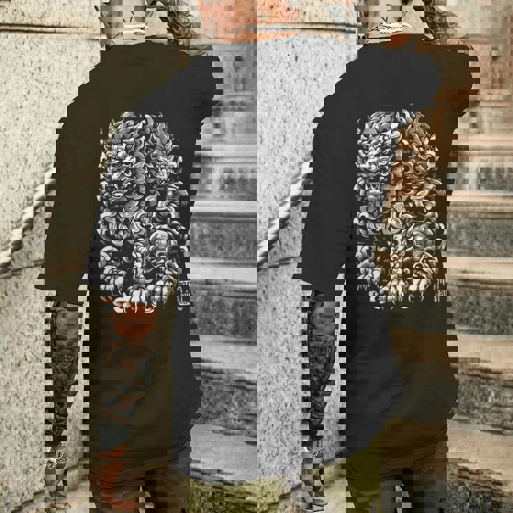 沖縄ジャパン シーサーガーディアンライオンズ 沖縄漢字はんこ スタンプ メンズTシャツ バックプリント 彼への贈り物