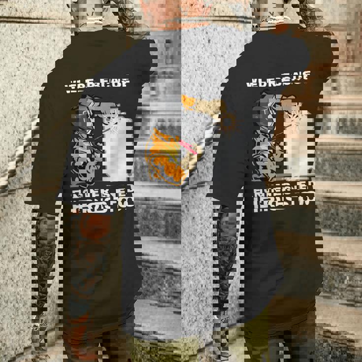 溶接工エンジニアにはヒーローが必要だから 面白すぎる溶接 メンズTシャツ バックプリント 彼への贈り物