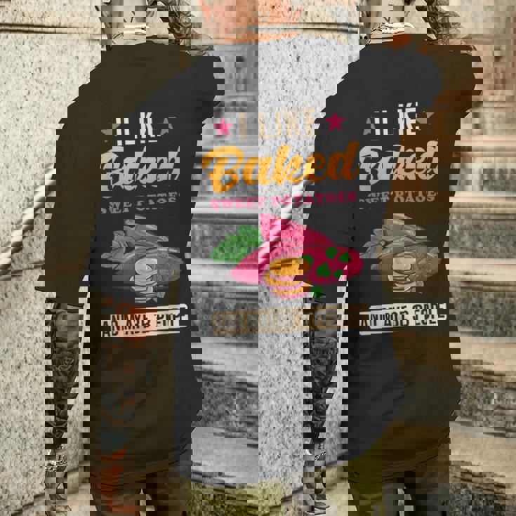 焼き芋が好きで、3人で面白いじゃがいも メンズTシャツ バックプリント 彼への贈り物