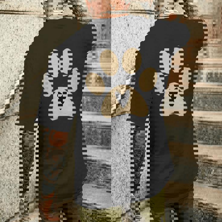 猫や犬の愛好家のための足付きハート メンズTシャツ バックプリント 彼への贈り物