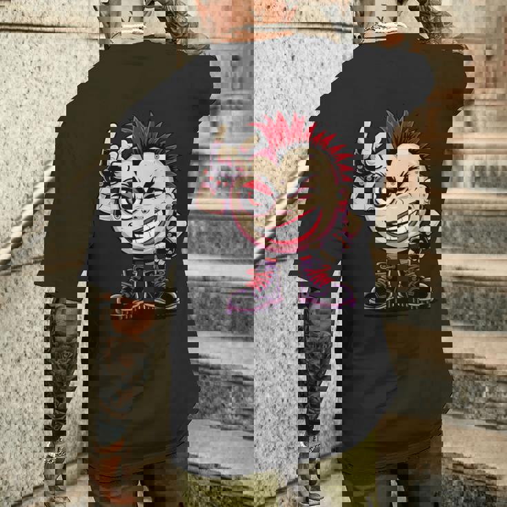 生意気なパンクロックロッカー イロとブーツ付き 面白いパンク メンズTシャツ バックプリント 彼への贈り物