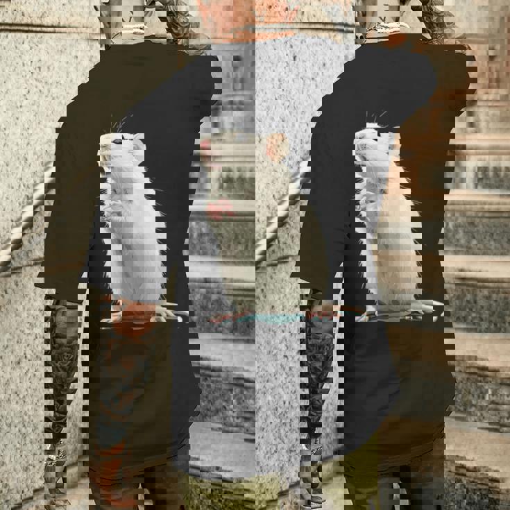 白いネズミが好きな人のための面白い見た目の白いネズミ メンズTシャツ バックプリント 彼への贈り物