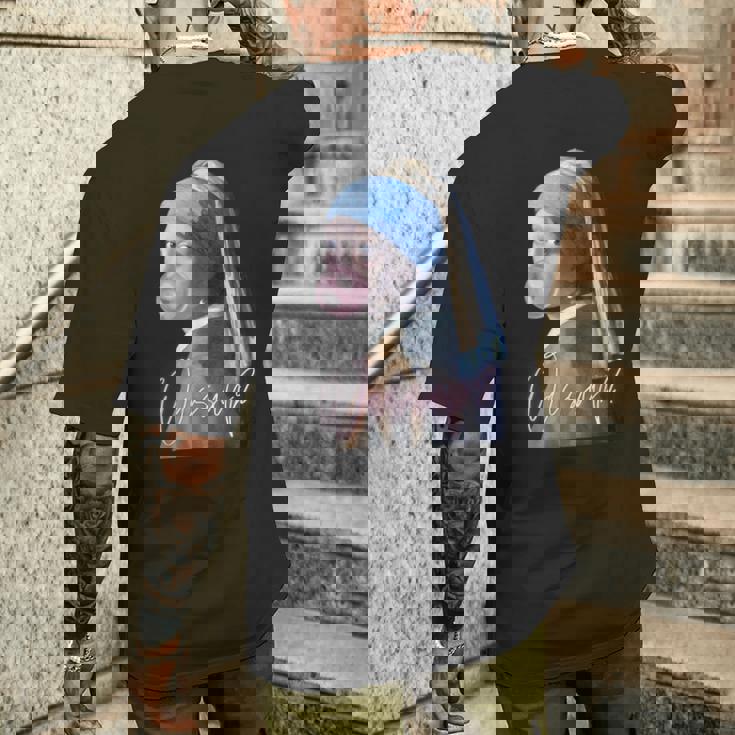 真珠の耳飾りの少女 フェルメール 面白い オルタード アート Wassup メンズTシャツ バックプリント 彼への贈り物