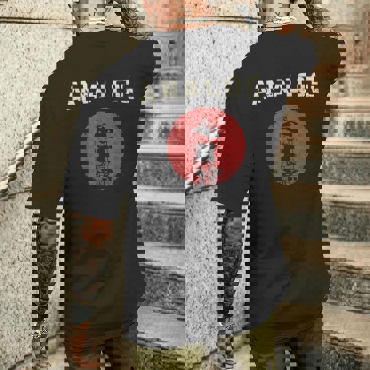 真空管 アンプ アナログ ヴィンテージ レトロ 80年代 メンズTシャツ バックプリント 彼への贈り物