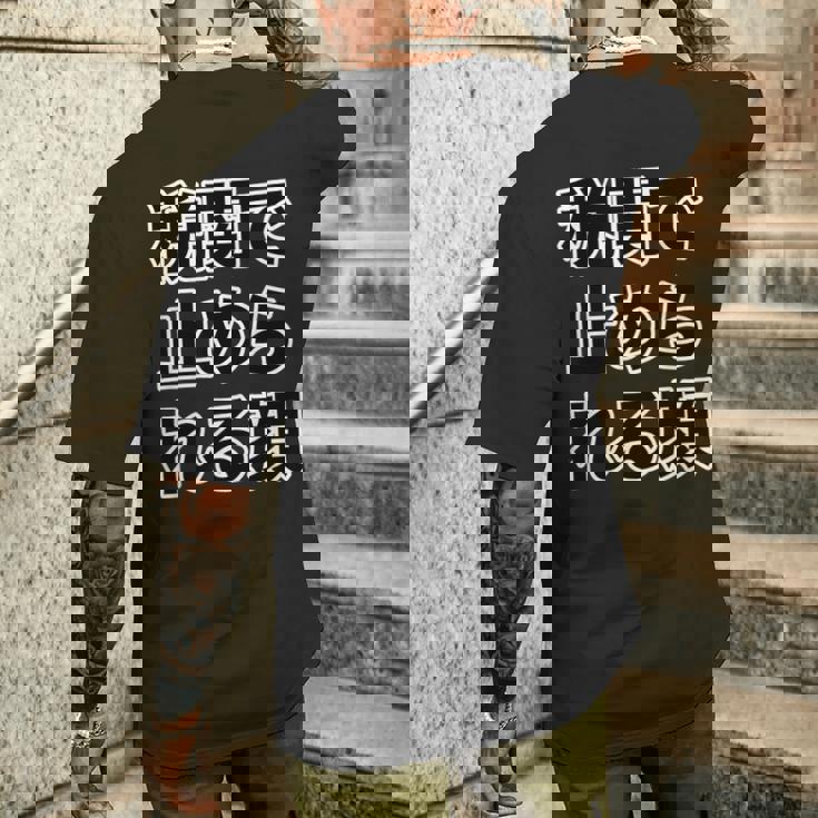 税関で止められる顔（強面 コワモテ）怖い顔【変なtシャツ屋さん】面白い言葉 ポップ 格言・主張メッセージ デザイン メンズTシャツ バックプリント 彼への贈り物