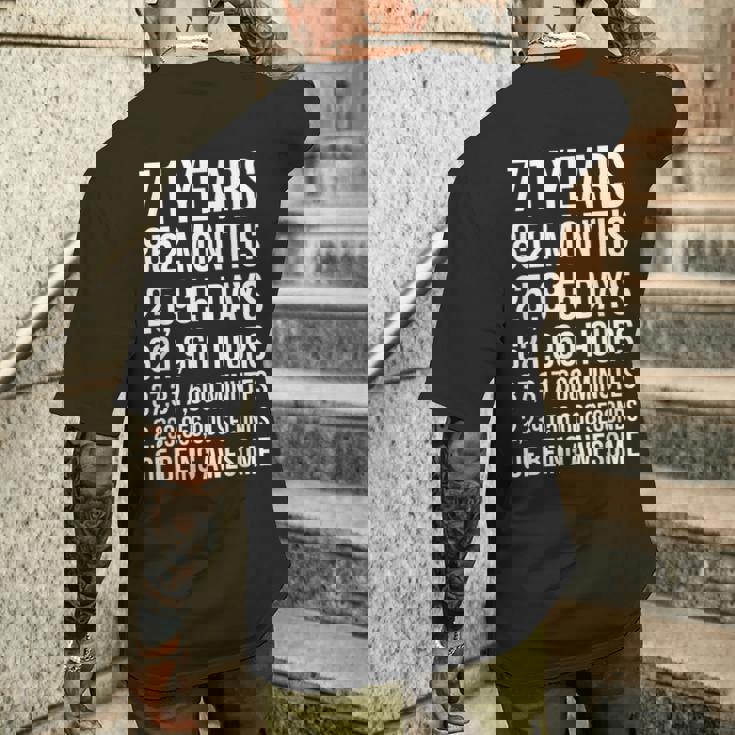 素晴らしい71歳の誕生日ギフト 面白い71歳の誕生日 メンズTシャツ バックプリント 彼への贈り物