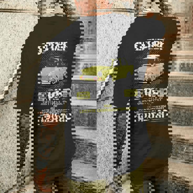 誕生日 1965 ヴィンテージ トラバント 面白い ヴィンテージ 1965 メンズTシャツ バックプリント 彼への贈り物