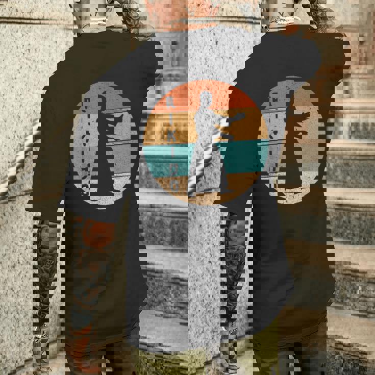 道場開業医のためのビンテージ合気道武道デザイン。 メンズTシャツ バックプリント 彼への贈り物