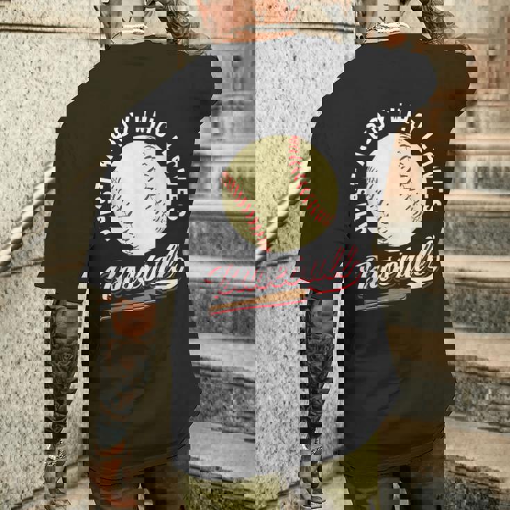 野球選手が大好きな少年 男の子向けギフト メンズTシャツ バックプリント 彼への贈り物