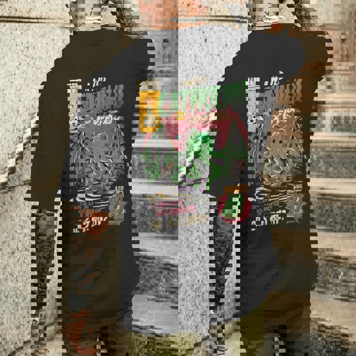 野生のカトゥルフが現れる猫か怪物か変な猫-クトゥルフ メンズTシャツ バックプリント 彼への贈り物