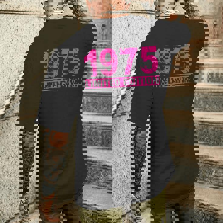 限定版 1975 誕生日 1975年 1975年生まれ メンズTシャツ バックプリント 彼への贈り物