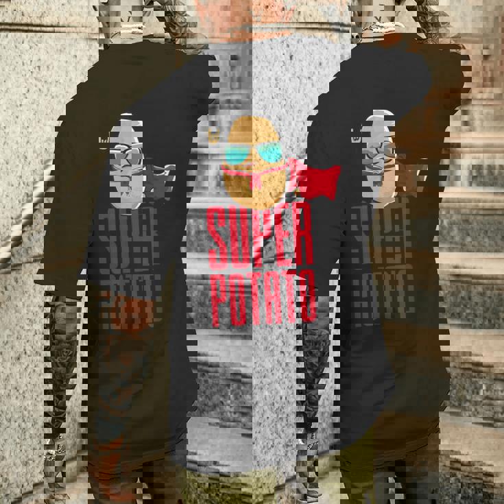 面白いかわいいスーパーポテトアニメ衣装グラフィックデザイン。 メンズTシャツ バックプリント 彼への贈り物